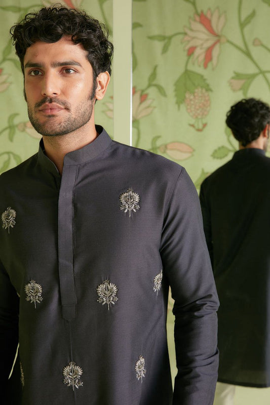 BLACK EMBROIDERED DESIGNER MEN'S KKURTA ONLY